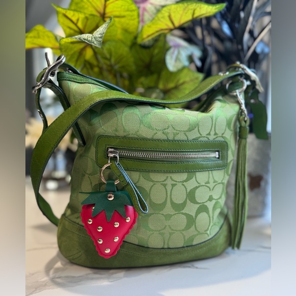 Coach Handbags - Coach 🍏 Green Signature Jacquard & Suede Vintage Bag #9362